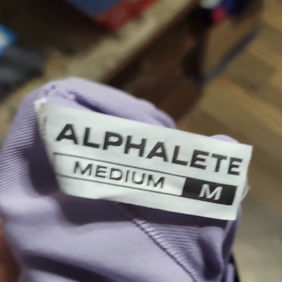 Alphalete Light Purple Leggings - Picture 8 of 9